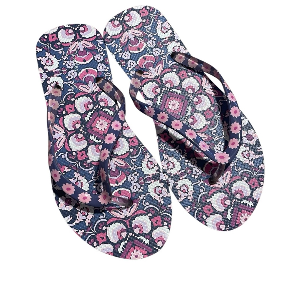 Vera Bradley Floral Flip Flops, Size 5/6,‎ NWOT
